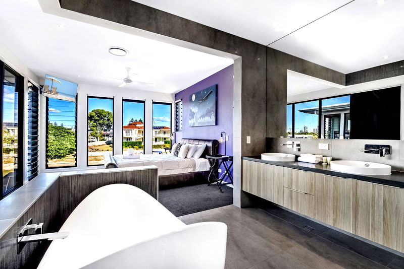 Bluewater Oasis (Heated Pool)