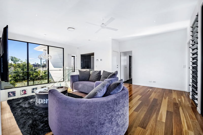 Bluewater Oasis (Heated Pool)