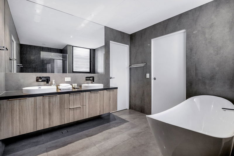 Bluewater Oasis (Heated Pool)