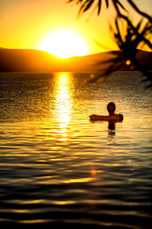 Aqua (With Car Parking)