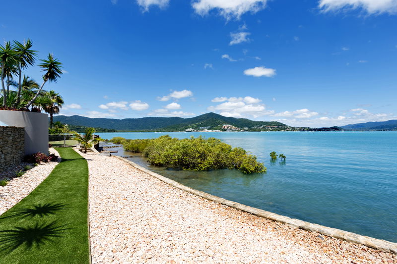 Aqua (With Car Parking)