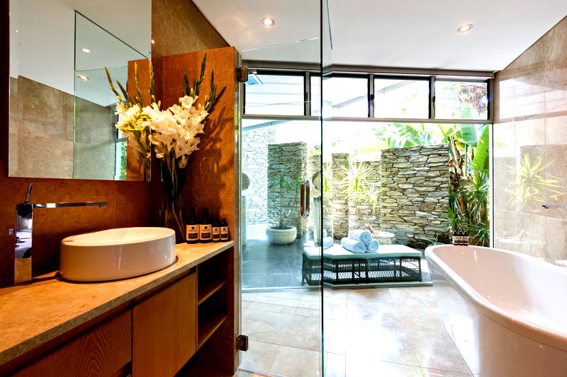 Aqua (With Car Parking)