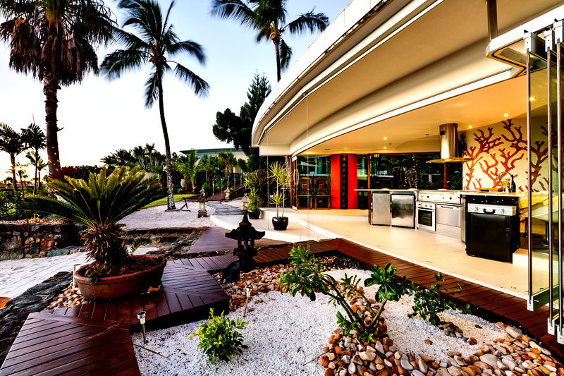 Aqua (With Car Parking)