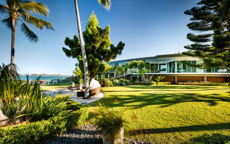 Aqua (With Car Parking)