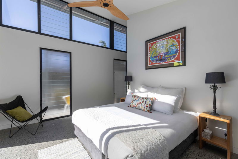 42 Byron (Central Byron, Walk to Beach)