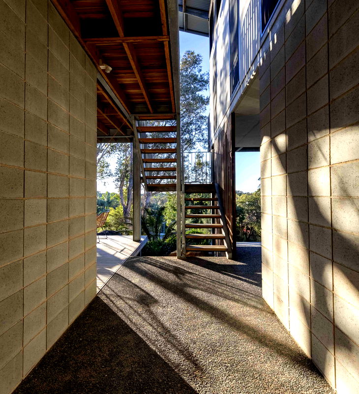 42 Byron (Walk to Beach)