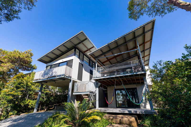 42 Byron (Central Byron, Walk to Beach)