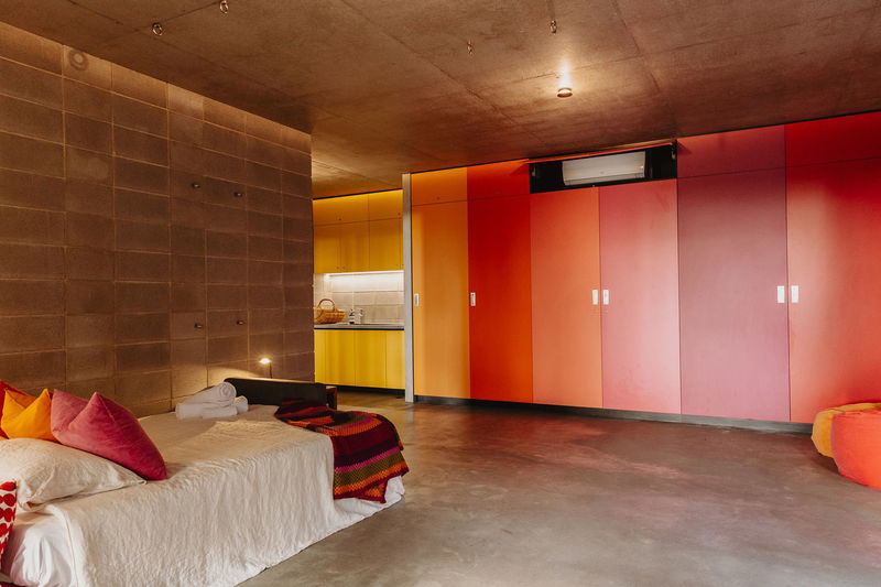 42 Byron (Central Byron, Walk to Beach)