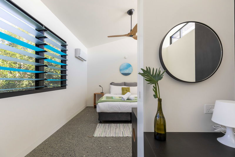 42 Byron (Central Byron, Walk to Beach)