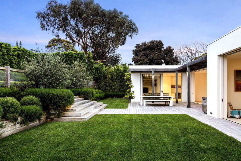 Portsea Sanctuary (Heated Pool)