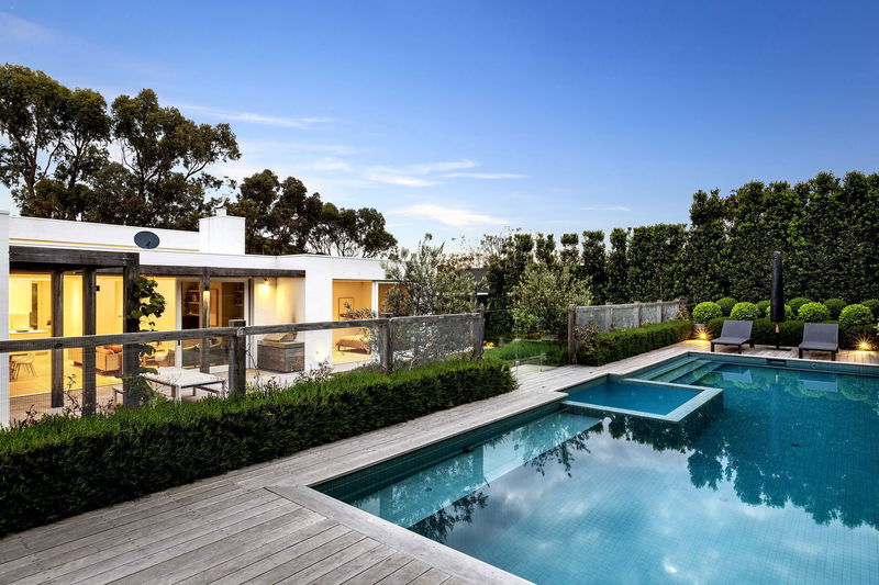 Portsea Sanctuary (Heated Pool)