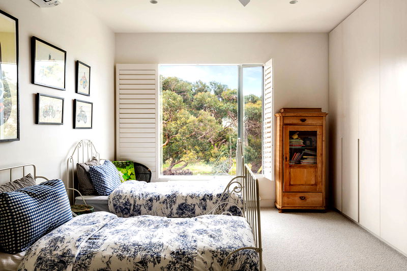 Bells Beach View (With Car Parking)