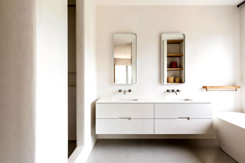 Bells Beach View (With Car Parking)