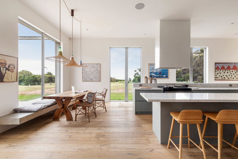 Bells Beach View (With Car Parking)