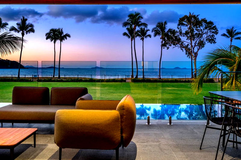 Turquoise (Heated Pool)