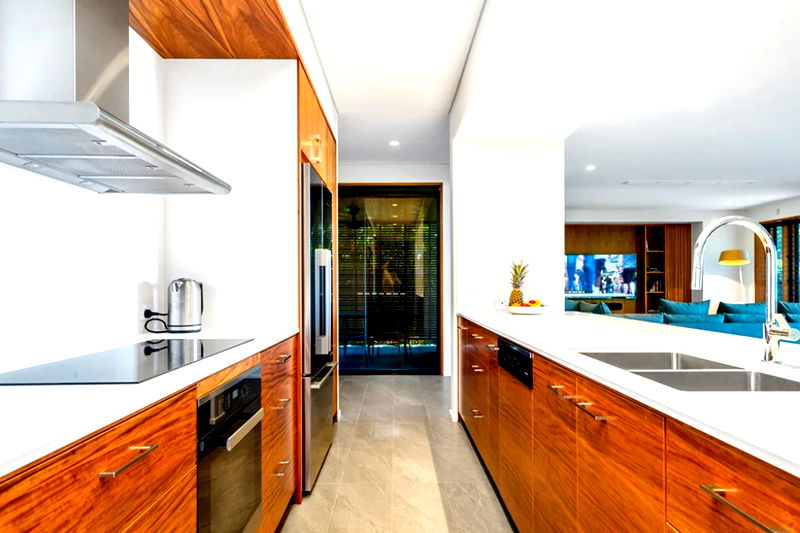 Turquoise (Heated Pool)