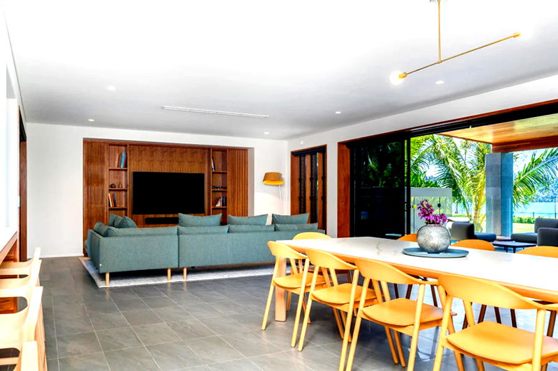 Turquoise (Heated Pool)