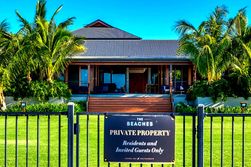 Turquoise (Heated Pool)