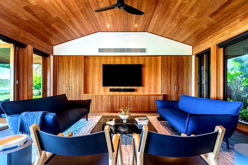 Sapphire (Heated Pool)