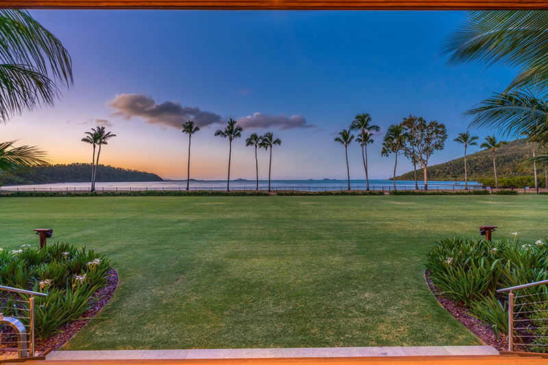 Sapphire (Heated Pool)