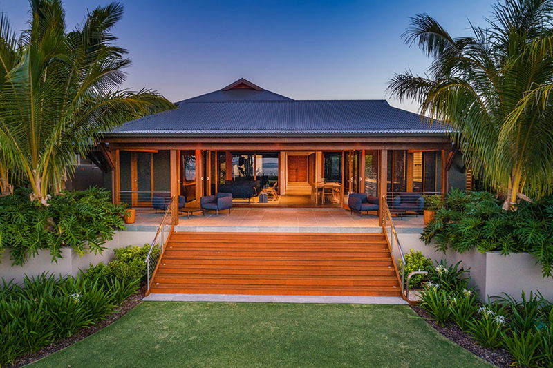 Sapphire (Heated Pool)