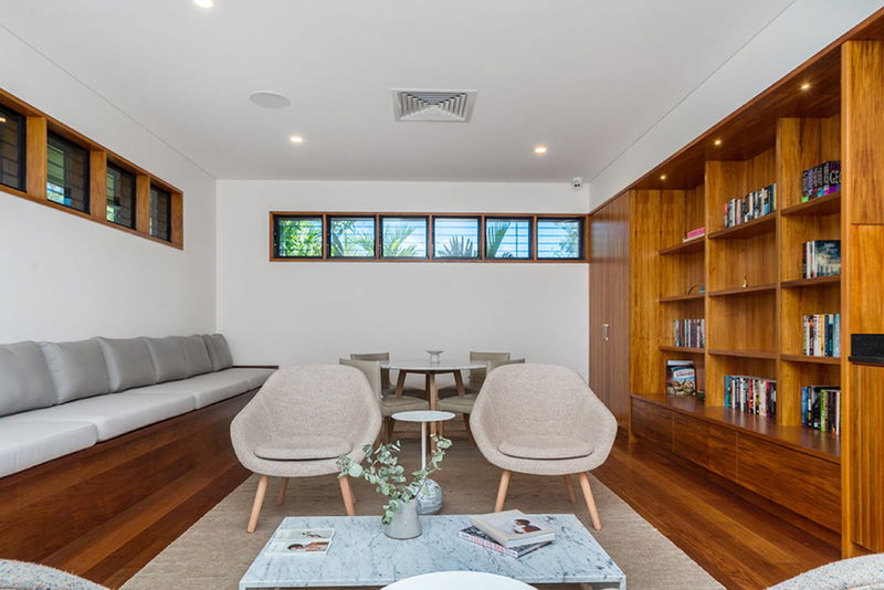 Sapphire (Heated Pool)