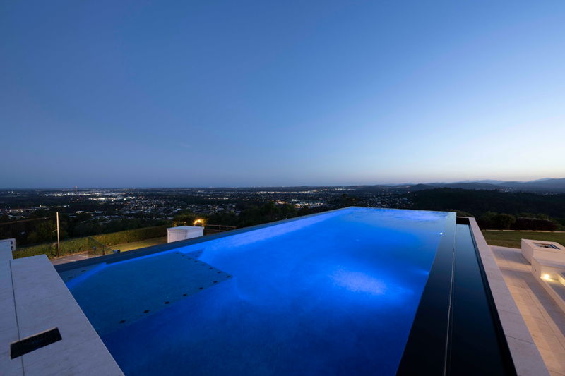 Sky High Estate (Ocean Views)