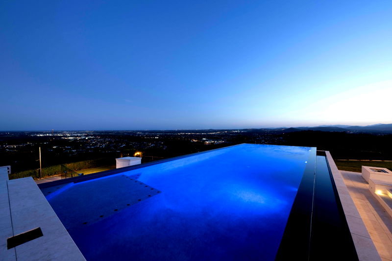 Sky High Estate (Ocean Views)