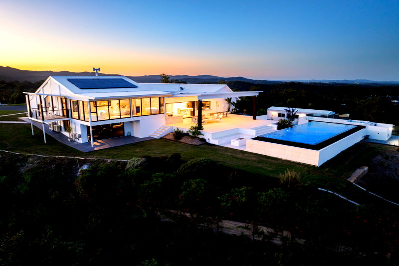 Sky High Estate (Ocean Views)