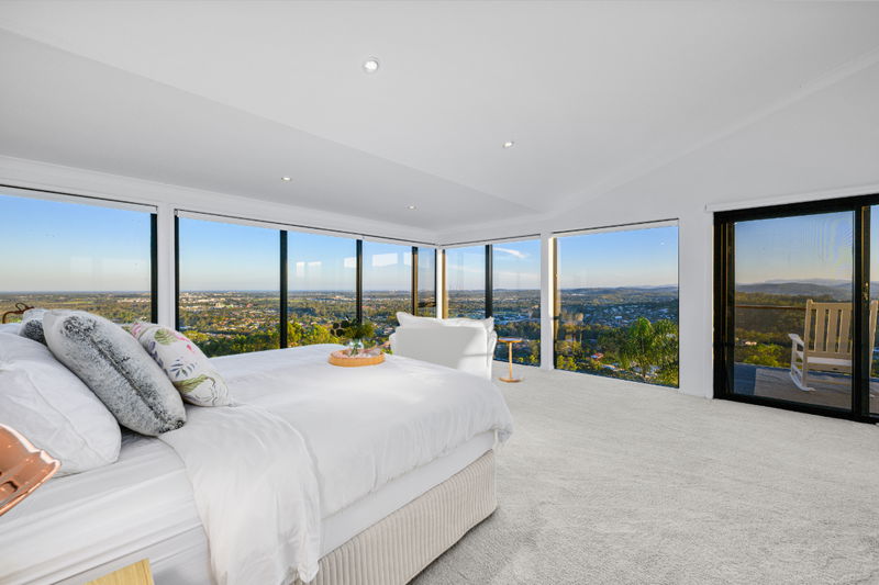 Sky High Estate (Ocean Views)