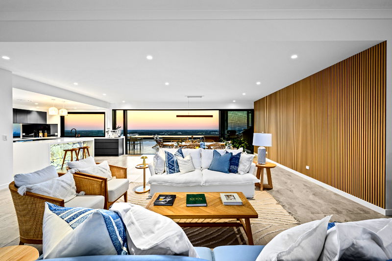 Sky High Estate (Ocean Views)