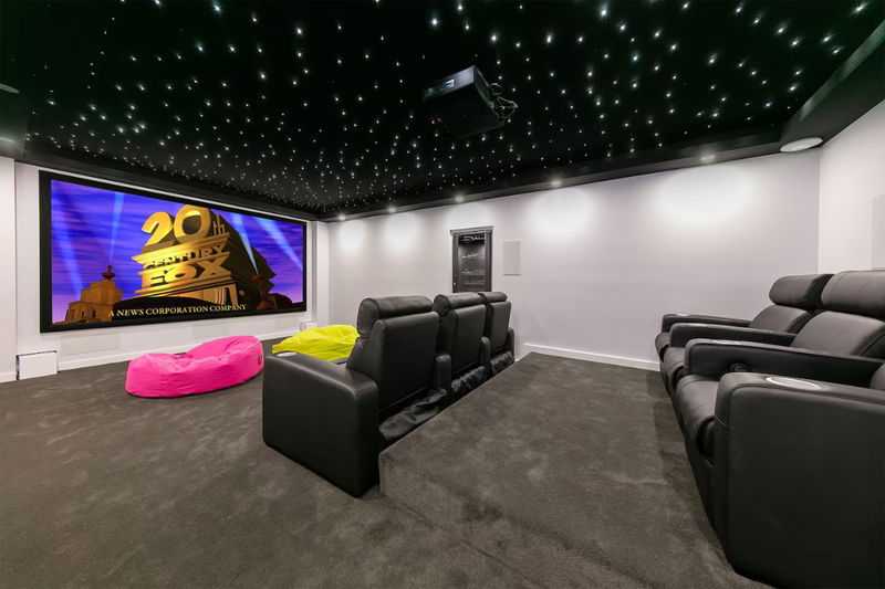 South Hampton - The Estate (With Stunning Views)