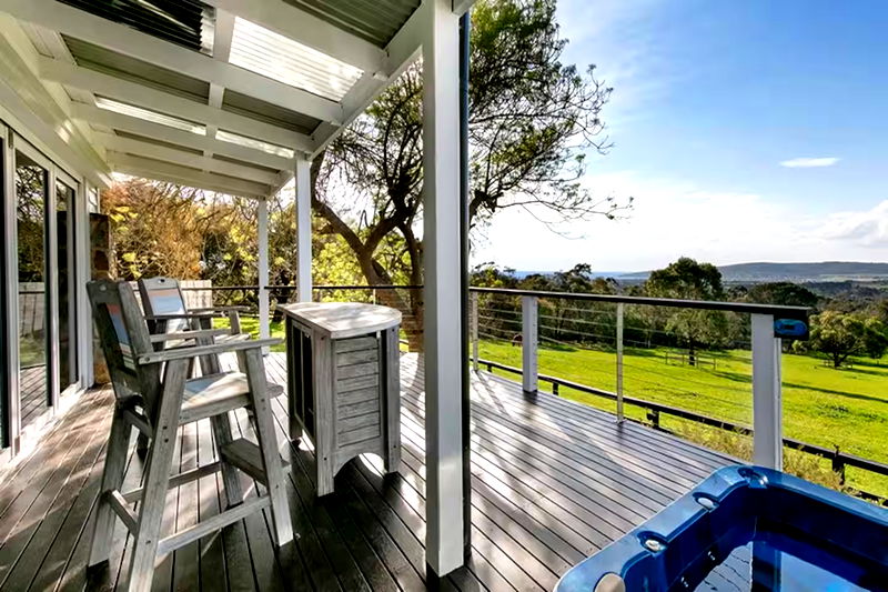 South Hampton - The Estate (With Stunning Views)