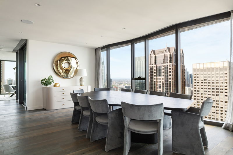 Collins Arch Penthouse (with car parking)