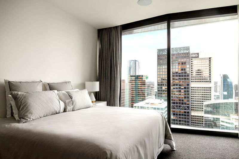 Collins Arch Penthouse (with car parking)