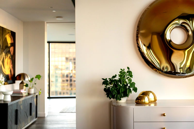 Collins Arch Penthouse (with car parking)