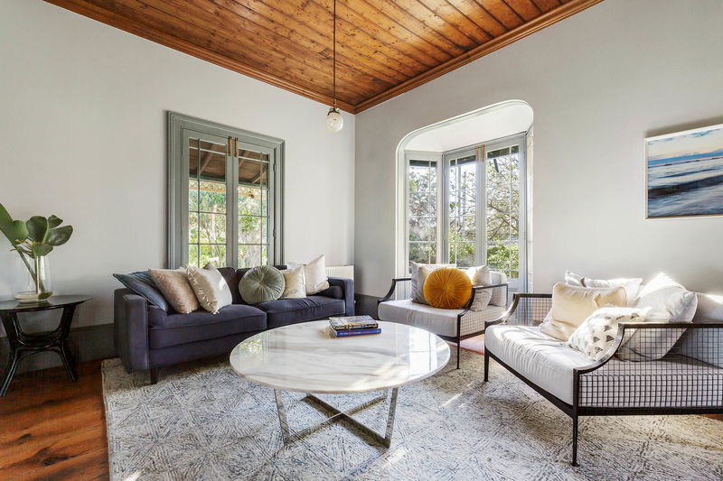 The Secret Garden (Pet Friendly)