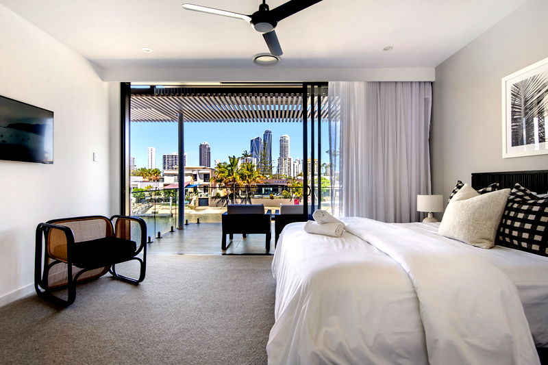 Paradise Isle (Heated Pool)