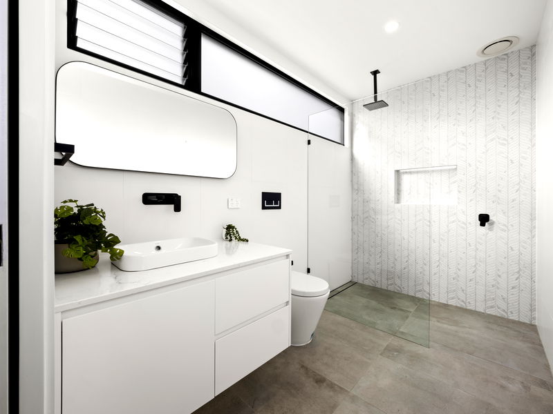 Paradise Isle (Heated Pool)