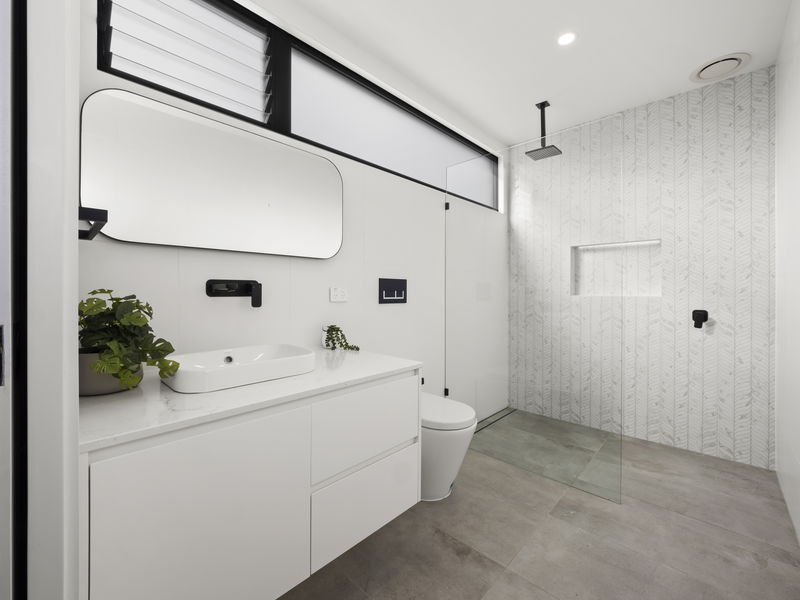 Paradise Isle (Heated Pool)