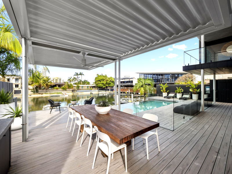 Paradise Isles (heated pool)