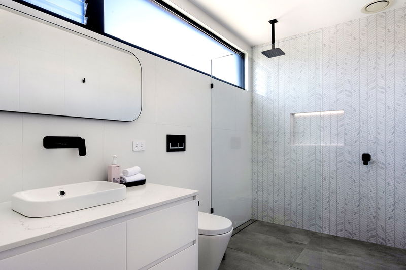 Paradise Isle (Heated Pool)