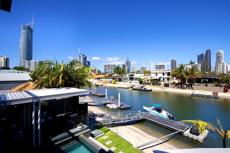 Paradise Isle (Heated Pool)