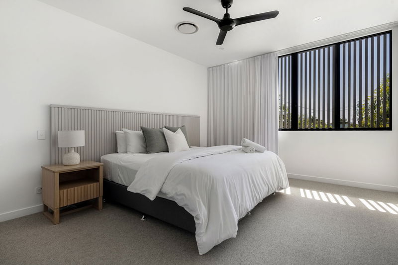 Paradise Isle (Heated Pool)