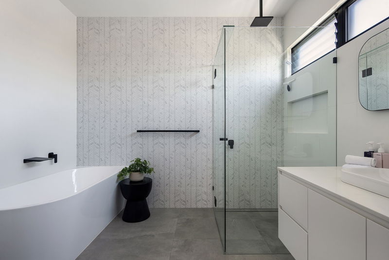 Paradise Isle (Heated Pool)