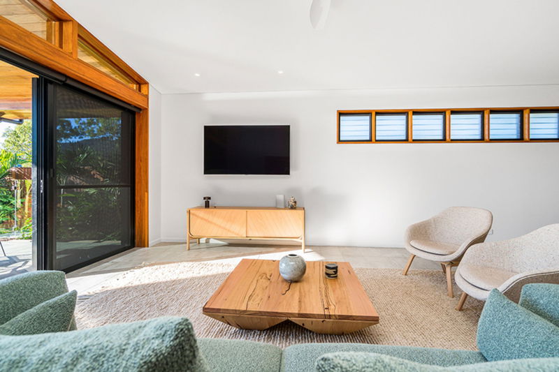 Indigo (Heated Pool)