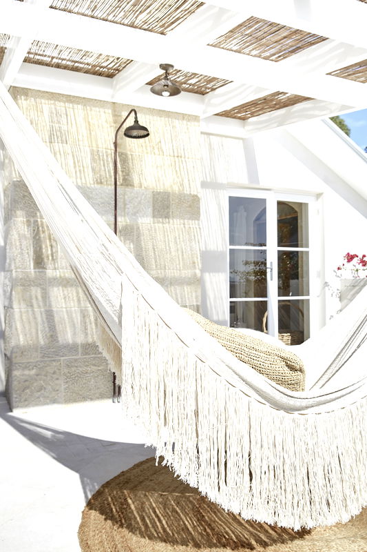 Picadilly House - European inspired Byron manor (With Car Parking)