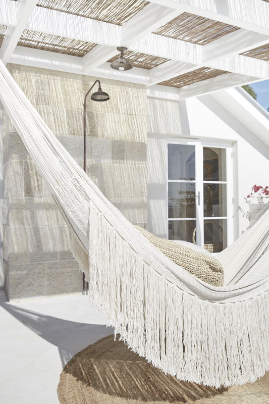 Picadilly House - European inspired Byron manor (With Car Parking)