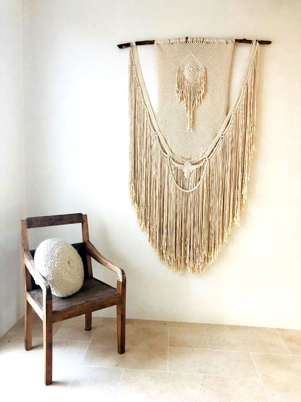 Picadilly House - European inspired Byron manor (With Car Parking)