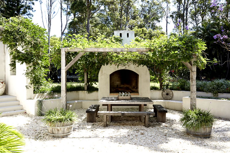 Picadilly House - European inspired Byron manor (With Car Parking)